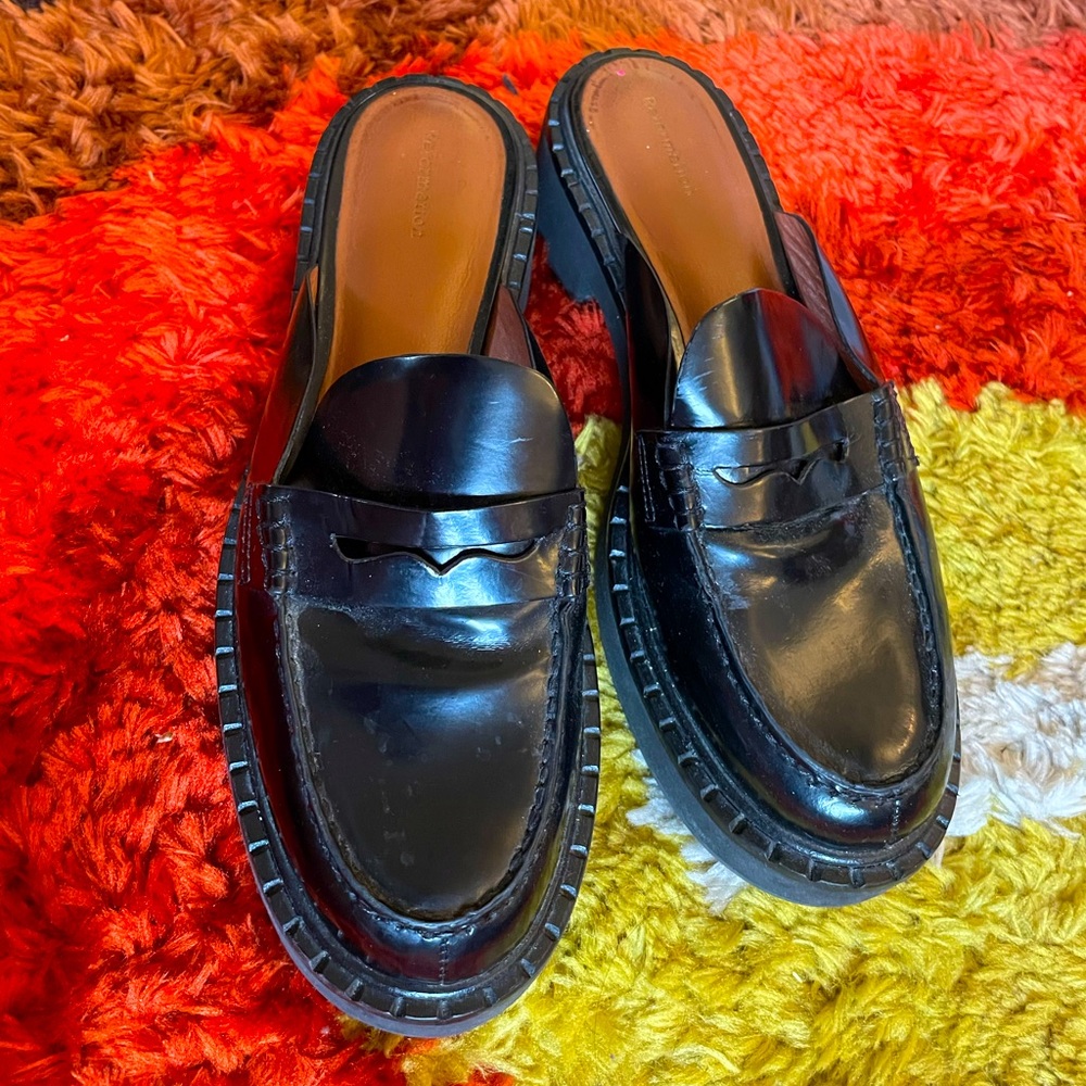 REFORMATION MULE SHOE - size 8